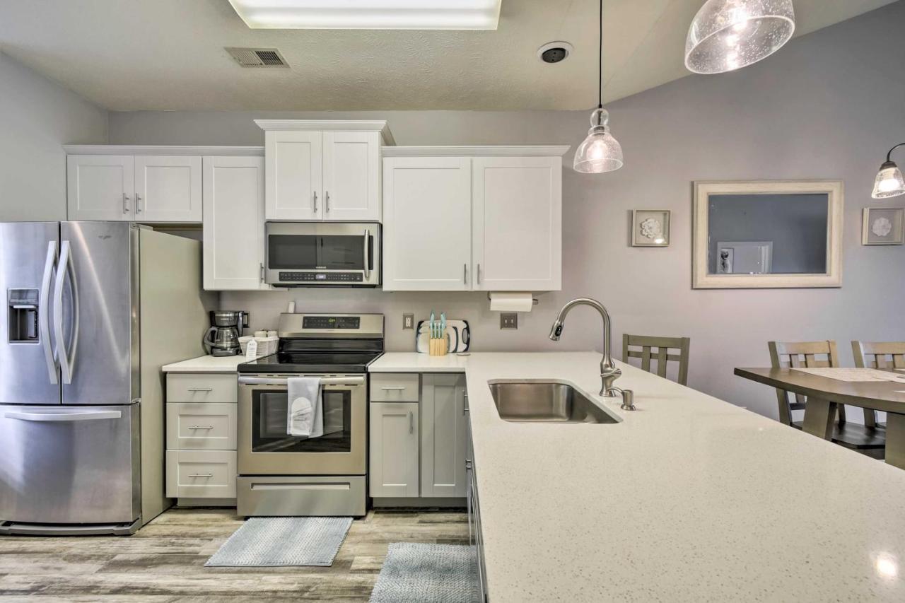 Lovely Myrtle Beach Condo With Community Pool! Exterior photo