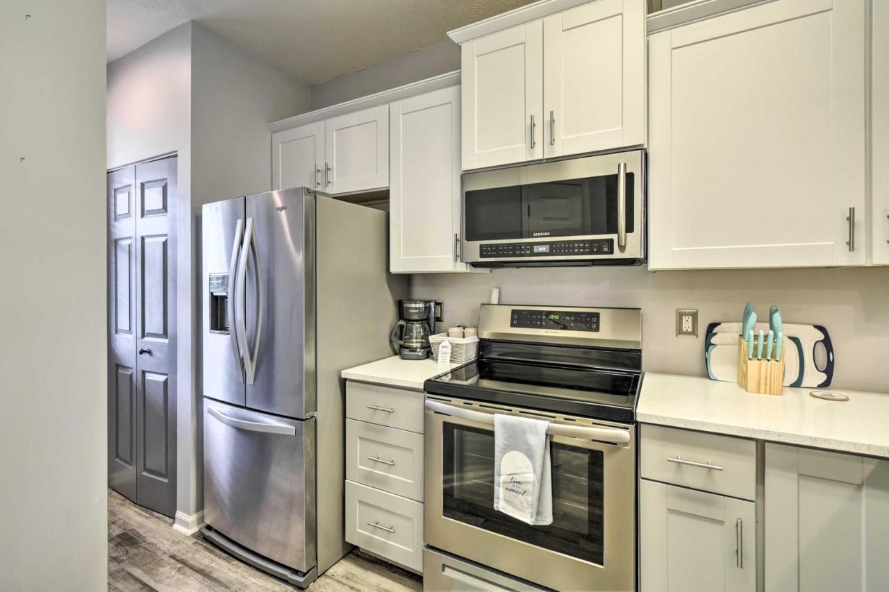 Lovely Myrtle Beach Condo With Community Pool! Exterior photo